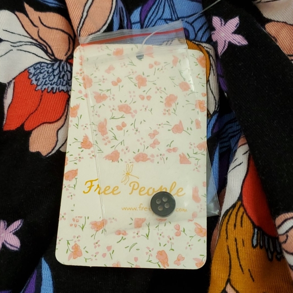 NWT Free People Keepin On Top - Picture 13 of 14